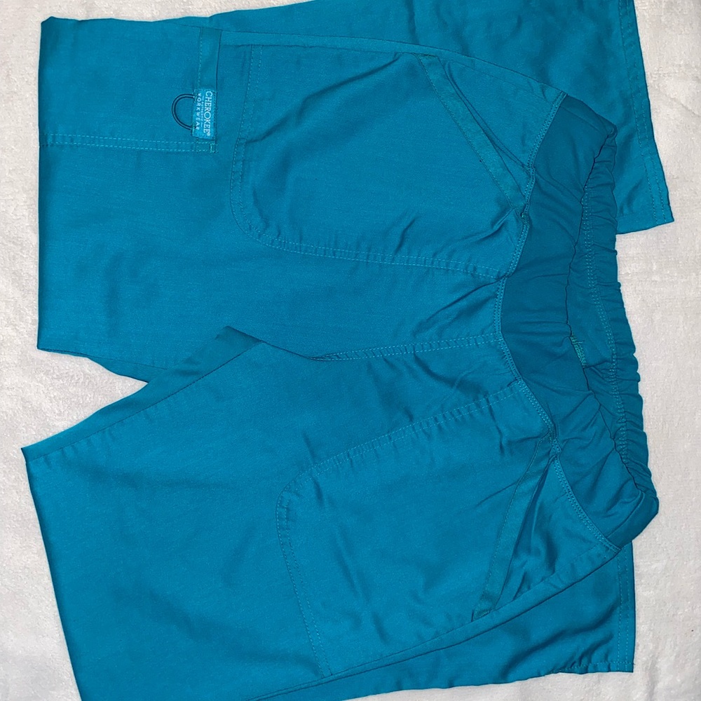 Cherokee WorkWear scrub pants like new condition